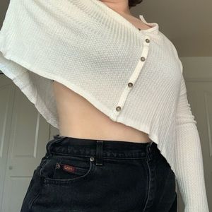 long sleeve loose white crop top with buttons